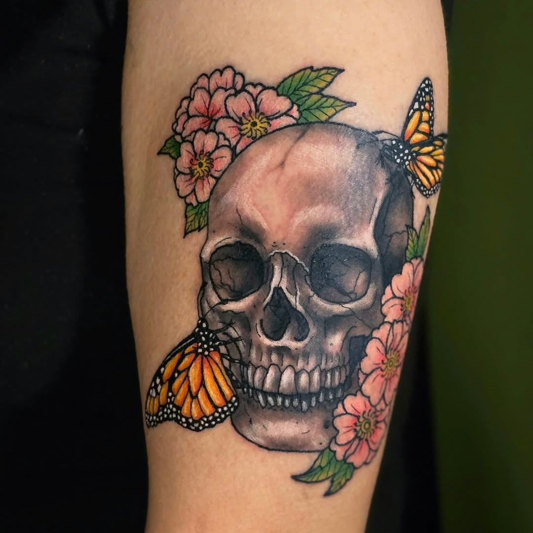 30 Monarch Butterfly Tattoo Ideas: From Tiny Symbols to Storytelling Sleeves