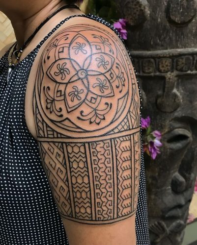 29 Colored Tattoo Ideas for Brown Skin Tones