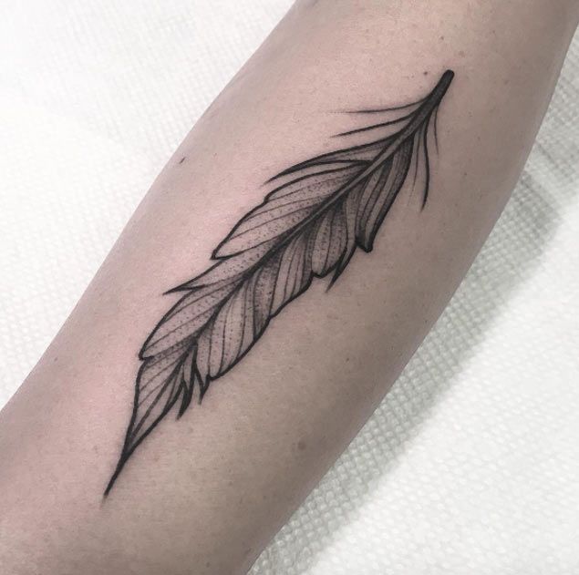 28 Feather Tattoo Ideas : Fine Line, Mandala, Native American, Black, Simple & Meaningful Designs