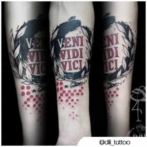 17 Veni Vidi Vici Tattoo Ideas: Empowering Phrases Inked with Pride
