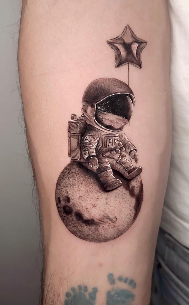 Astronaut Tattoo Ideas for Men and Women Minimalist, Stencil Outline, and Cosmic Designs