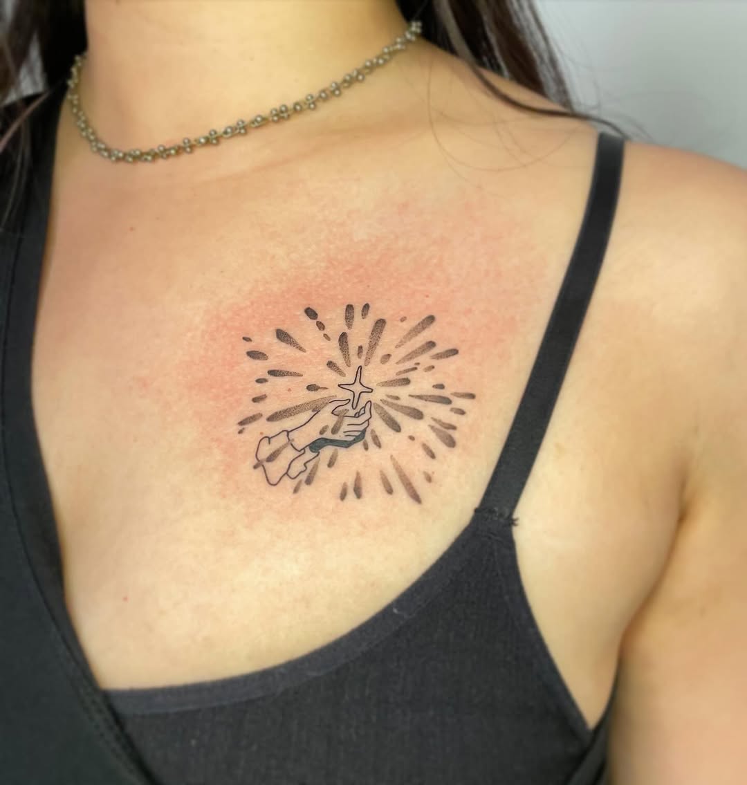 27 Collarbone Tattoo Ideas With Minimalist, Floral, Color, and Fine Line Designs
