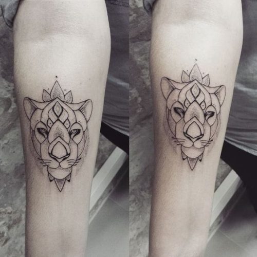 27 Easy Lion Tattoo Ideas: Simple yet Meaningful Designs