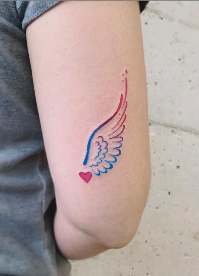 Wings Tattoo 28 Ideas: Stunning Angel, Phoenix, Icarus, Back, Arm & Chest Designs