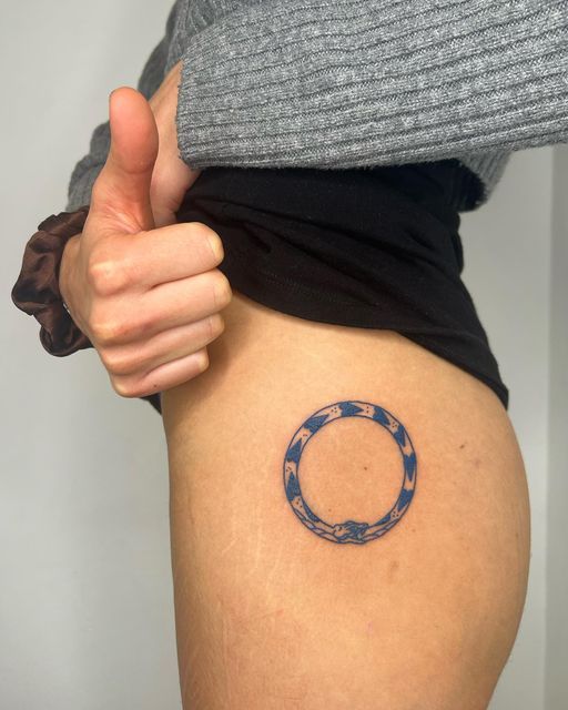 25 Ouroboros Tattoo Ideas : Minimalist, Dragon, FMAB &#038; Traditional Snake Designs
