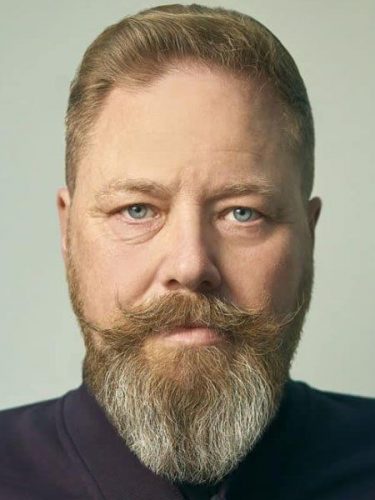 Embrace Timeless Elegance with Top 17 Beard Styles for Men Over 50 in | Silver Foxes’ Guide