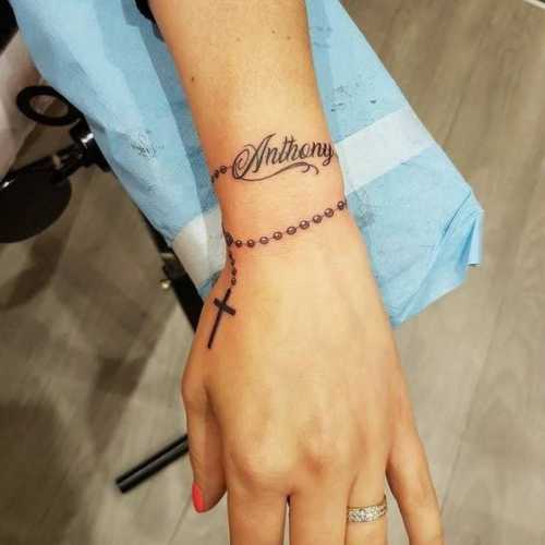 14 Wrist Wrap Tattoos for Women Ideas: Delicate and Stylish Ink