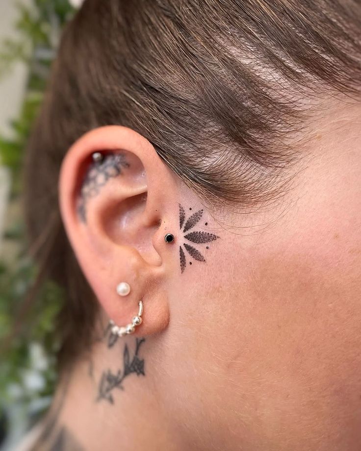 30 Behind Ear Tattoo Ideas for Men and Women Unique, Meaningful, Minimalist, Sparkle & More