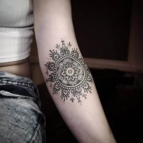19 Inner Elbow Tattoo Ideas for Women