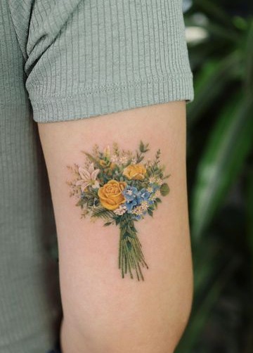 29 Wildflower Tattoo Ideas: Dainty Fine Line, Arm Sleeves, Ankle Wraps, Minimalist Shoulder Designs