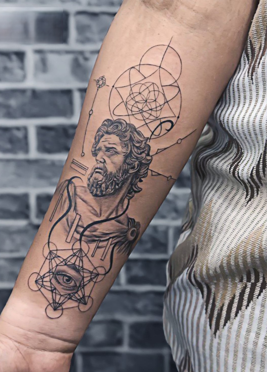 26 Zeus Tattoo Ideas for Sleeve, Forearm, and Full Back Designs with Greek Gods Mythology