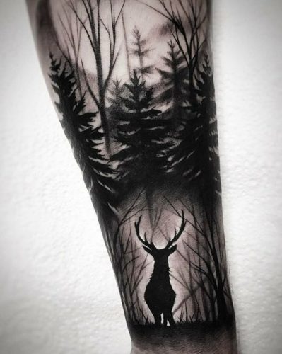 20 Traditional Blackwork Tattoo Designs