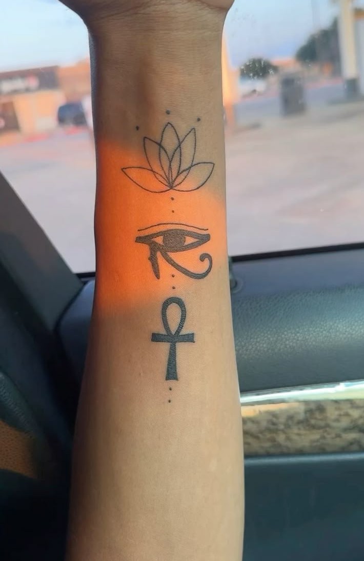 27 Ankh Tattoo Ideas with Eye of Horus, Spine, Chest, Minimalist Symbolic Ink