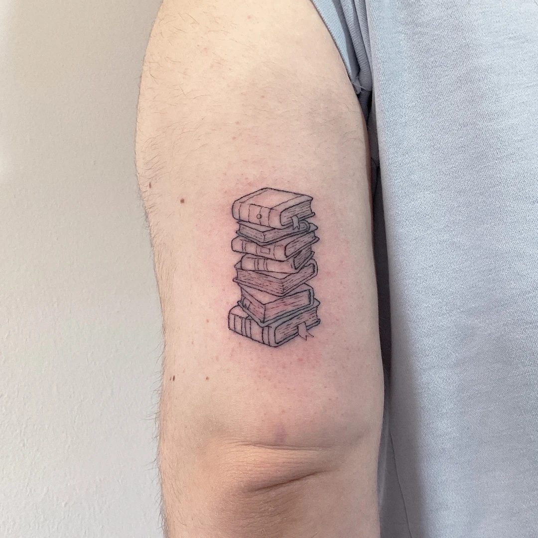 30 Book Tattoo Ideas: From Tiny Linework to Fantasy-Fueled Sleeves