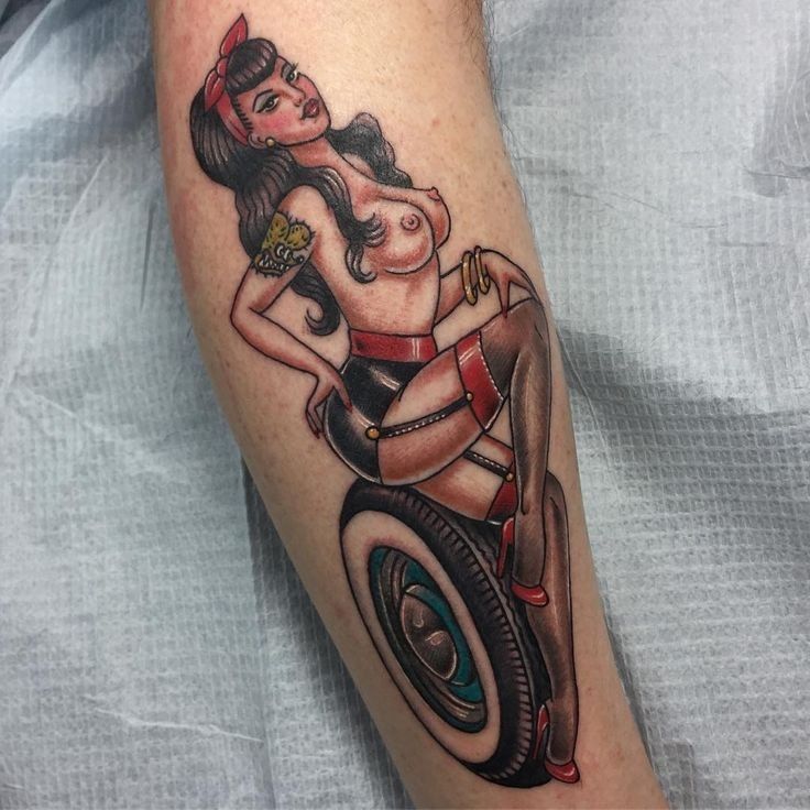 29 Pin Up Girl Tattoo Ideas: Vintage Attitude for Modern Skin