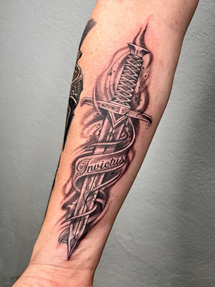 30 Dagger Tattoo Ideas : Neotraditional, Fine Line, Gothic, Butterfly, Panther, Fantasy Designs