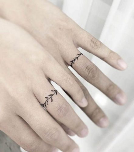 20 Wedding Ring Tattoo Ideas