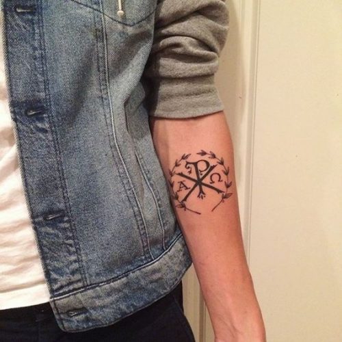22 Minimalist Christian Tattoo Ideas