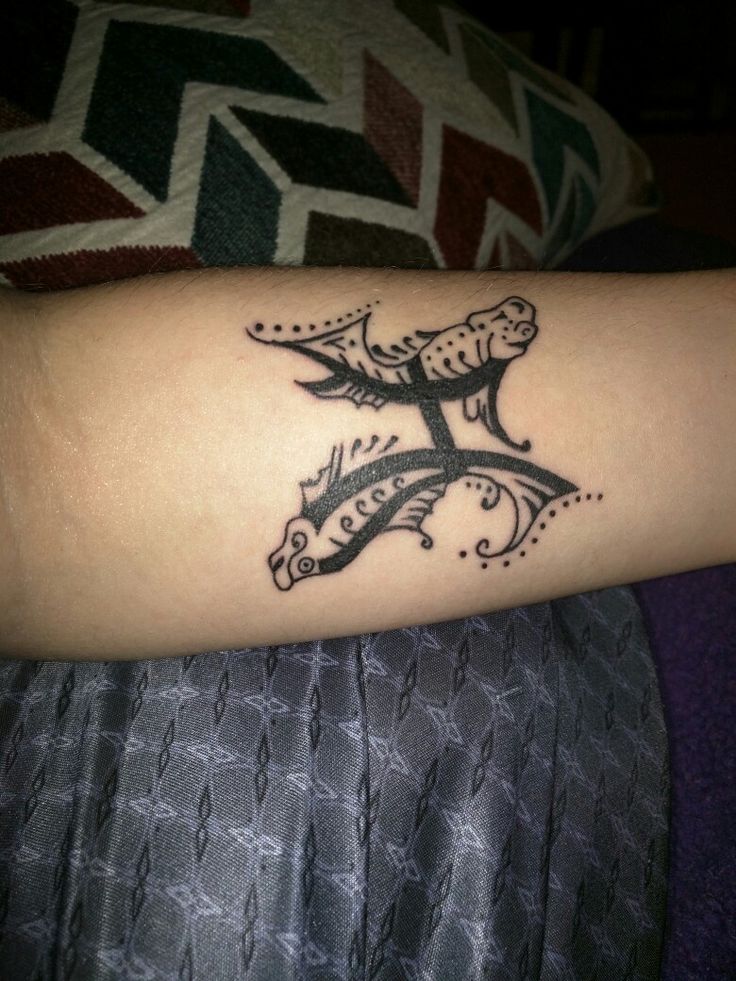 29 Pisces Tattoo Ideas : Unique Designs for Men & Women Ink for Every Style