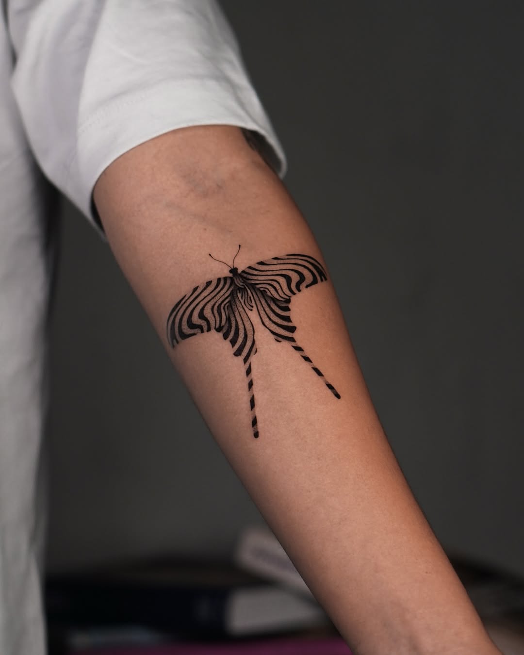 29 Butterfly Hand Tattoo Ideas Full of Meaning and Style