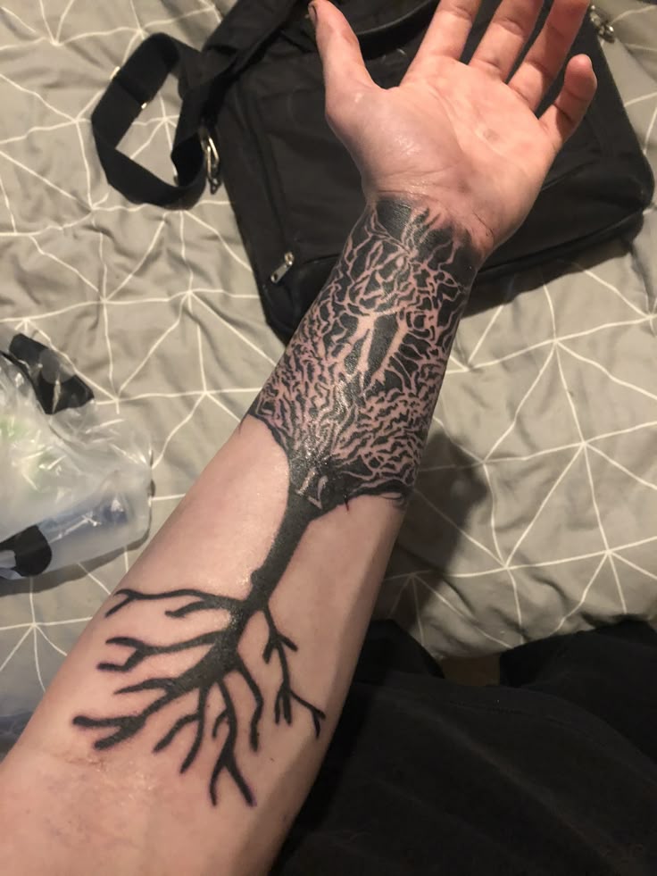 27 Ideas Poison Tree Tattoo : The Dark Beauty of Nature-Inspired Ink