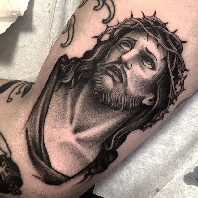 25 Jesus Tattoo Ideas : Sacred Heart, Virgin Mary, Fine Line, Sleeve for Women, Back, Forearm