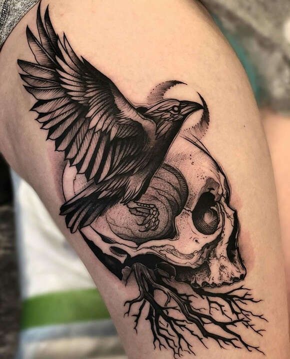 28 Unique Crow Tattoo Ideas Blackwork, Traditional, Flying, Viking, Sleeve, and Minimalist Designs