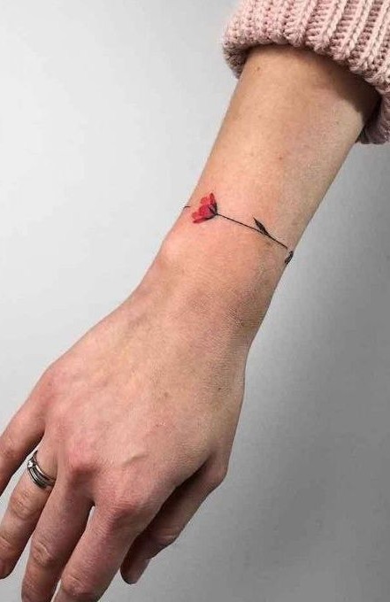 28 Poppy Tattoo Ideas for Women & Men Fine Line, Traditional, Minimalist & Bold Red Floral Designs