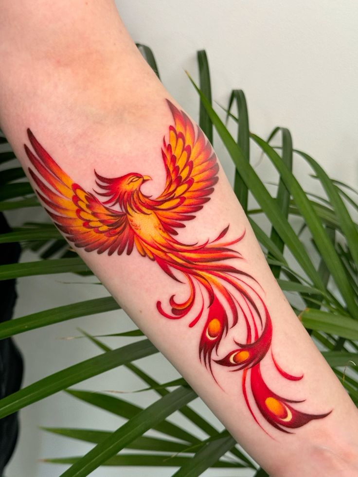 26 Fenix Tattoo Ideas for Men and Women: Feminine and Masculine Designs