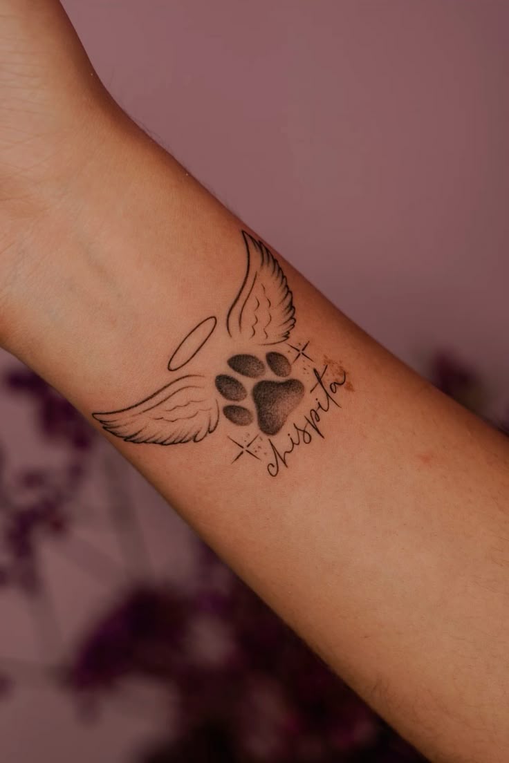 30 Heartfelt Dog Memorial Tattoo Ideas: Unique Paw Prints, Fine Line Portraits & Tiny Tributes