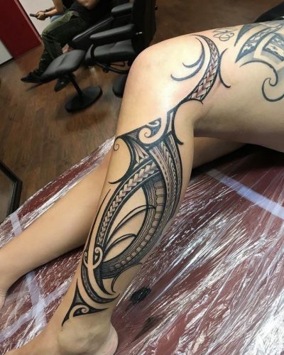 Under Knee Tattoos for Women 17 ideas