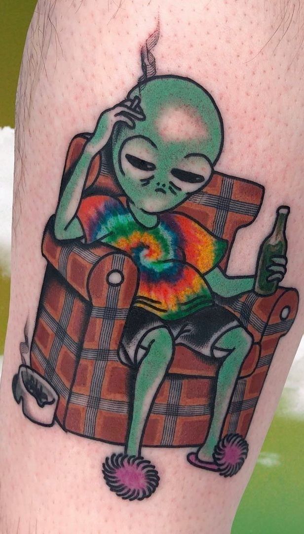 28 Alien Tattoo Ideas : From Xenomorph Stencil Designs to Trippy Flash, Cute Tattoos