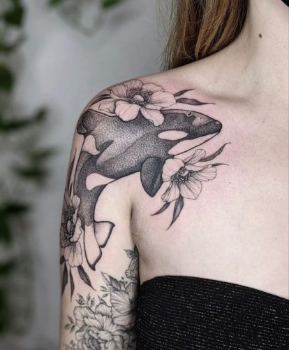 20 Orca Tattoo Ideas for