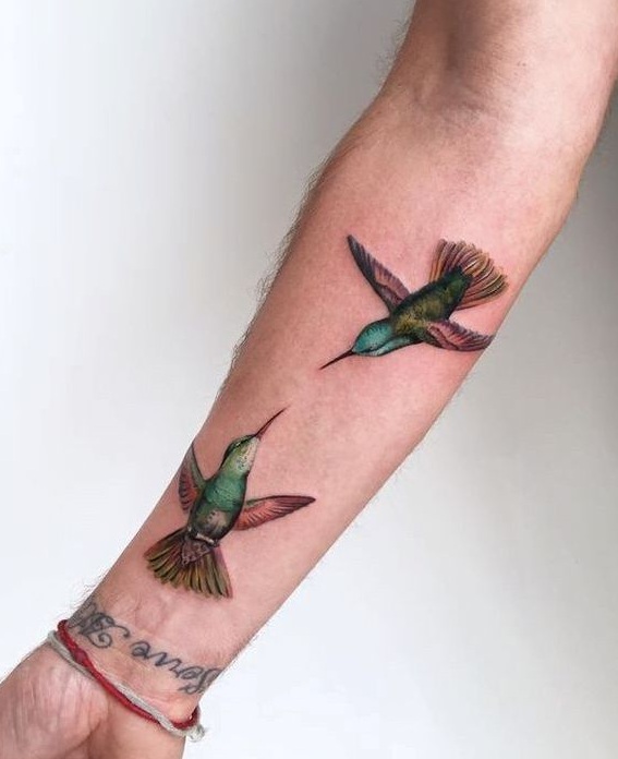 27 Stunning Hummingbird Tattoo Ideas for : Realistic, Minimalist, Geometric & Colorful Designs