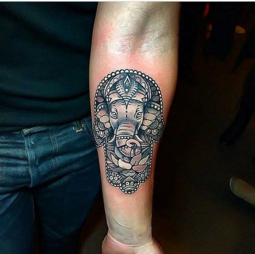 26 Wrist Elephant Tattoos Ideas