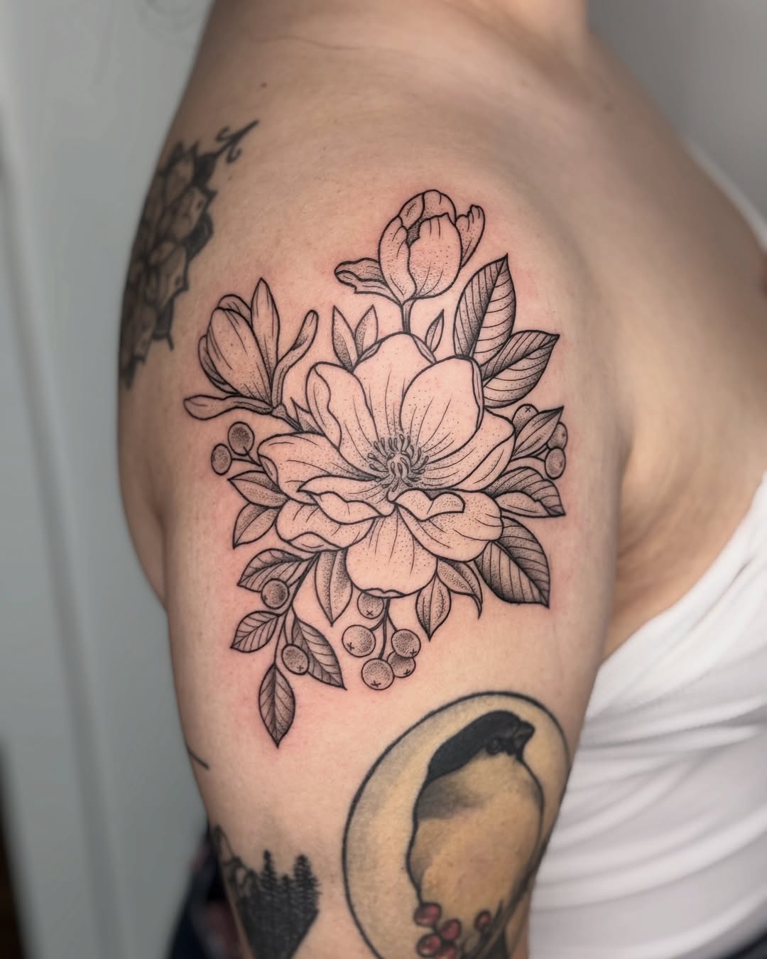 31 Magnolia Tattoo Ideas: Elegant Florals With Personality