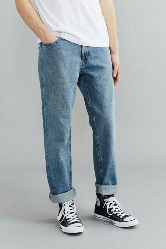 Discover ’s 16 Top Men’s Jeans and Converse Outfits: Timeless Style & Trendy Tips