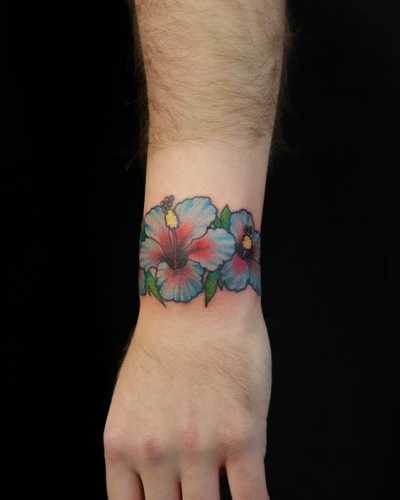 26 Hibiscus Flower Tattoo Ideas