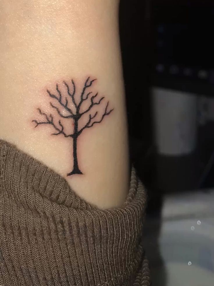 27 Ideas Poison Tree Tattoo : The Dark Beauty of Nature-Inspired Ink
