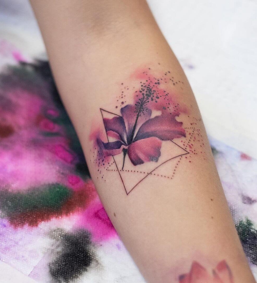 Hibiscus 27 Tattoo Ideas with Sleeve, Shoulder, Arm, Thigh &#038; Back Designs