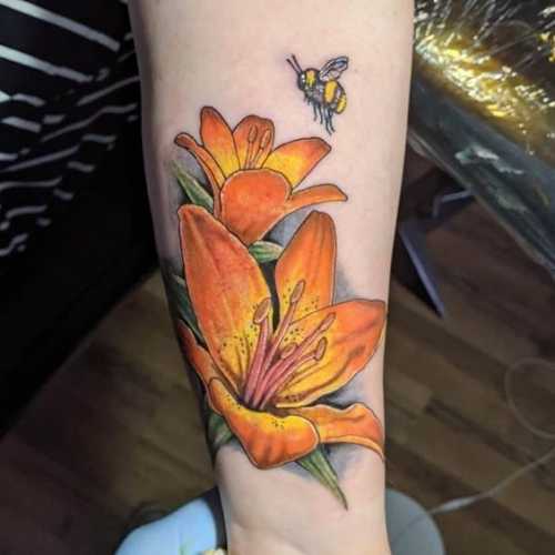 17 Tiger Lily Tattoo Ideas