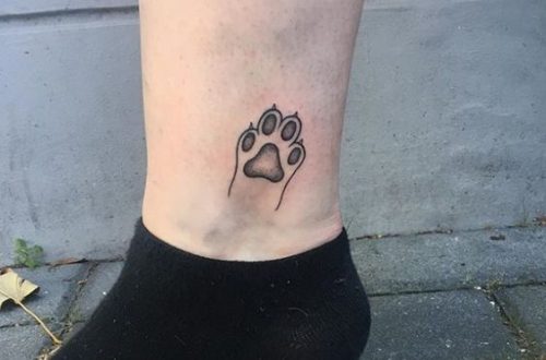 25 Simple Cat Tattoo Ideas