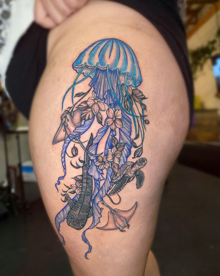 25 Thigh Tattoos Ideas : The Most Striking Designs to Inspire Your Next Ink