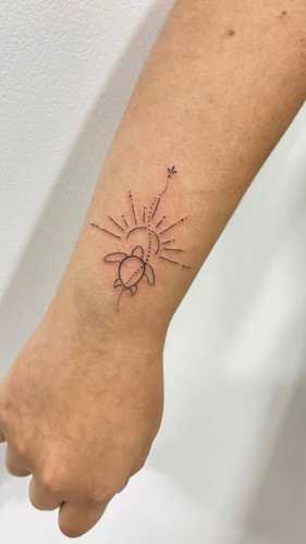 18 Small Turtle Tattoo Ideas
