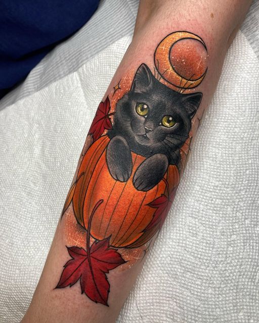 Fall Tattoo 26 Ideas for Women and Men Sleeve Art, Fine Line and Halloween Ink