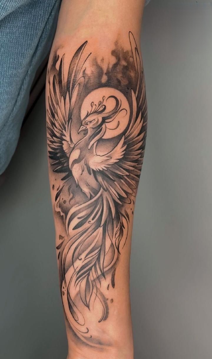 26 Fenix Tattoo Ideas for Men and Women: Feminine and Masculine Designs