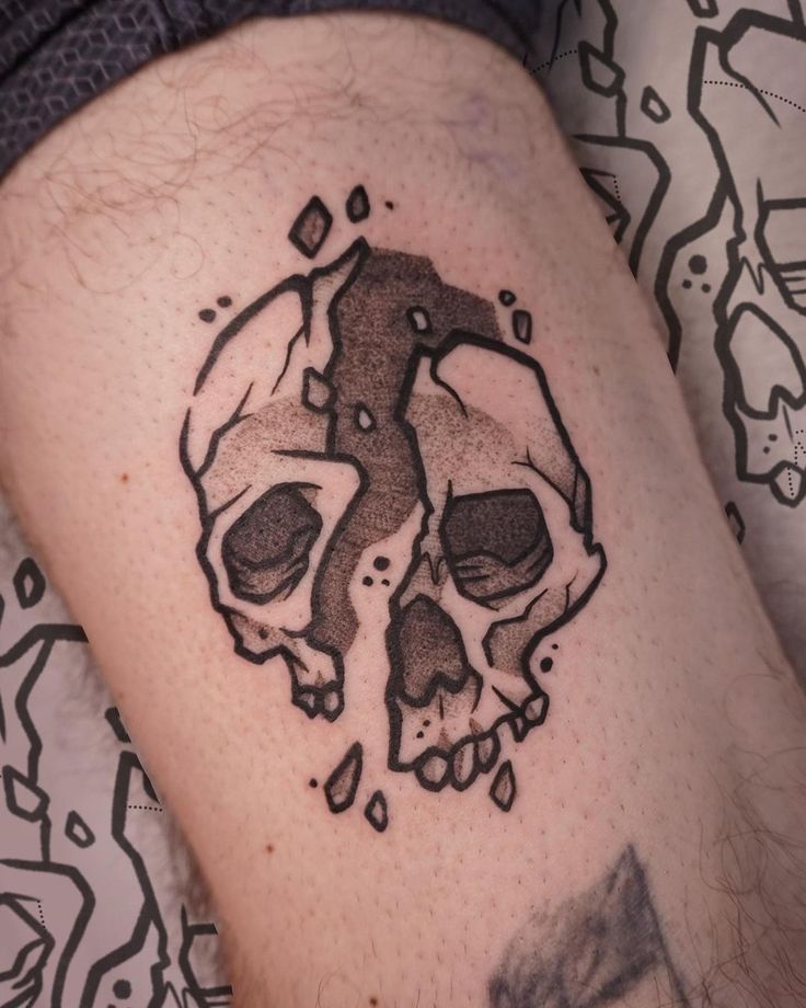 29 Skull Tattoos Ideas for Men and Women Unique, Traditional, Feminine, Dark & Mexican Skull Designs