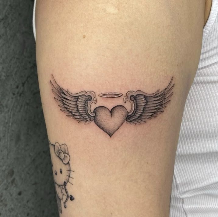 Wings Tattoo 28 Ideas: Stunning Angel, Phoenix, Icarus, Back, Arm & Chest Designs