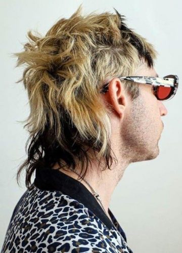 Trendsetting  Guide: 17 Men s Long Haircuts with Striking Style &#8211; Cuts for Every Face