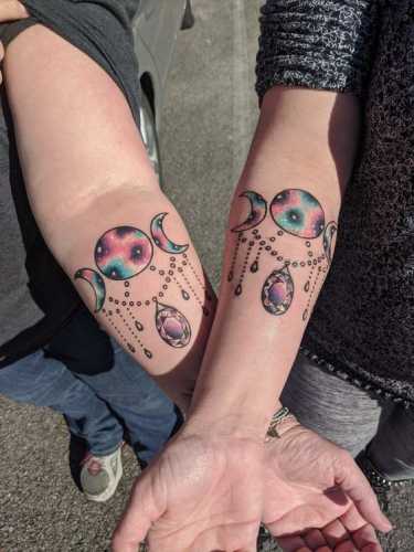 19 Mom-Daughter Tattoo Ideas